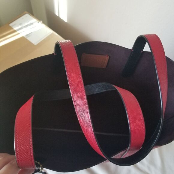 NWT Coach Disney Micky Large Tote - Picture 10 of 12